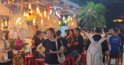 中秋觀光復甦！ 東大門夜市湧2萬人 熱門攤「排爆」